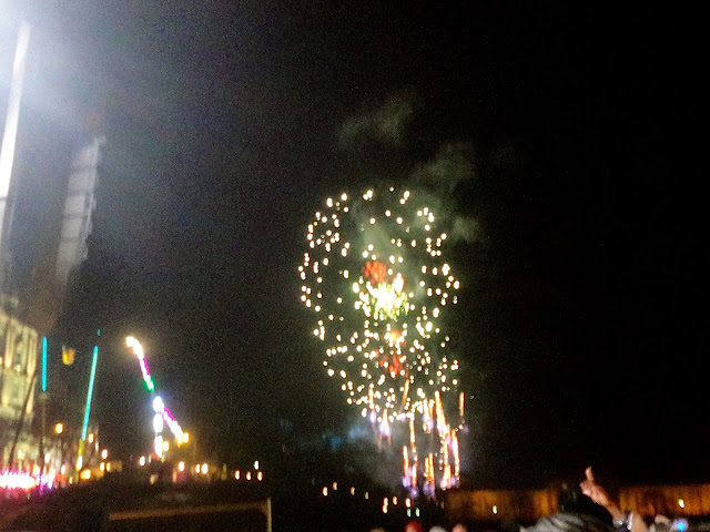 11pm fireworks at Edinburgh Hogmanay Street Party 2014