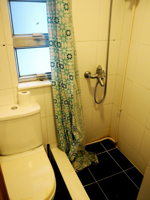 Room tour | bathroom in my Hong Kong apartment