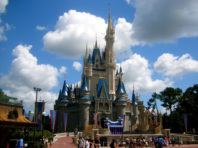 Cinderella Castle - Magic Kingdom, Disney World, Florida