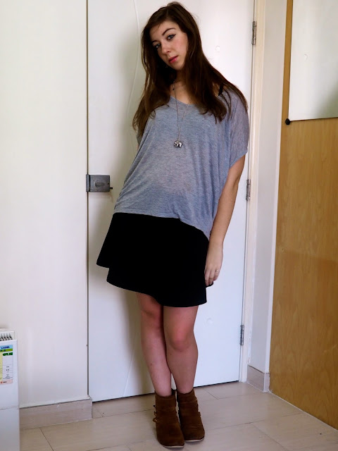 Casual Comfort | outfit of loose grey top, black skater skirt & brown suede ankle boots
