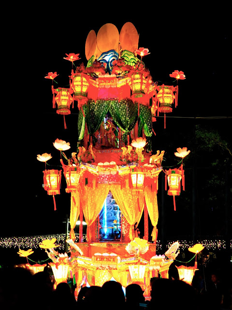 Chinese lantern display | Hong Kong Urban Mid-Autumn Festival in Victoria Park