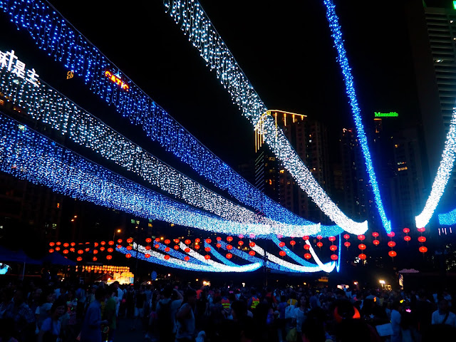 Light & lantern displays | Hong Kong Urban Mid-Autumn Festival in Victoria Park