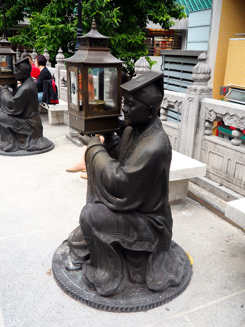 Lantern statue outside Sik Sik Yuen Wong Tai Sin Temple, Hong Kong