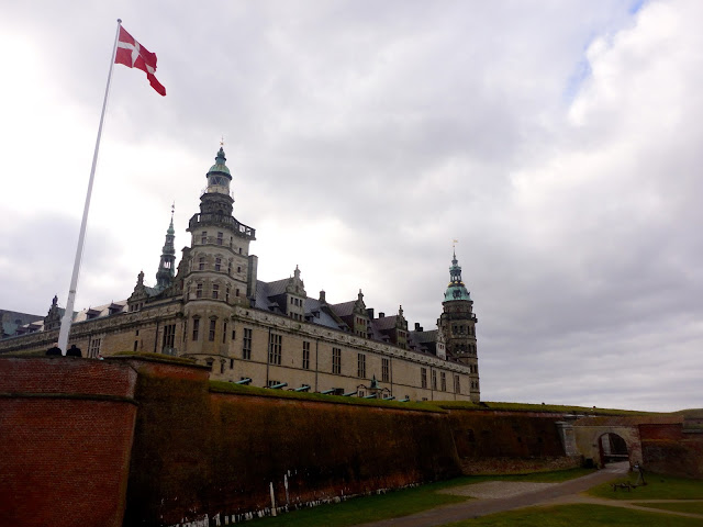 Kronborg Castle, with Danish flag, Helsingor, Copenhagen, Denmark