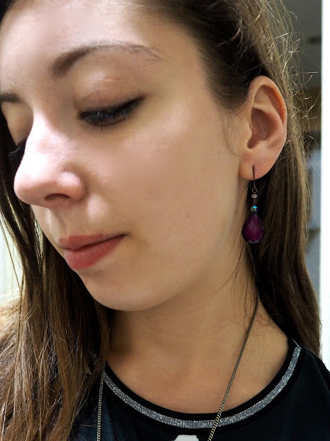 Pic n Mix | outfit jewellery details of purple jewel teardrop earrings