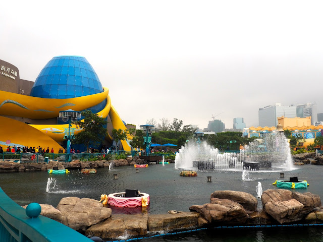 Aqua City Lagoon fountains and Grand Aquarium in Ocean Park, Hong Kong