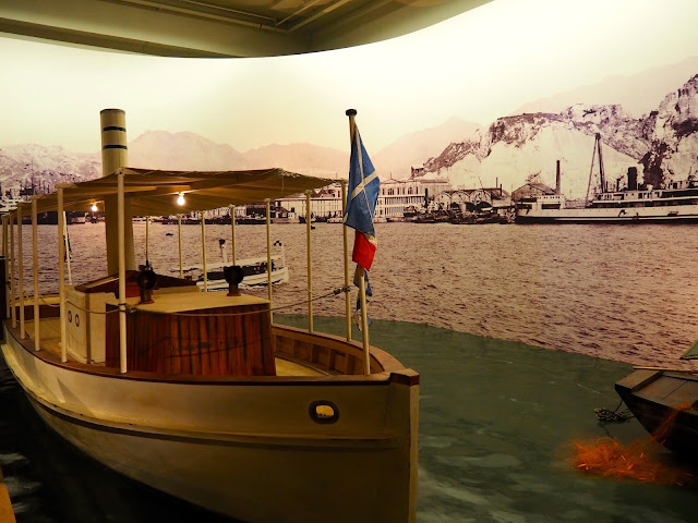Boat replica in the Opium Wars exhibit of the Hong Kong Museum of History