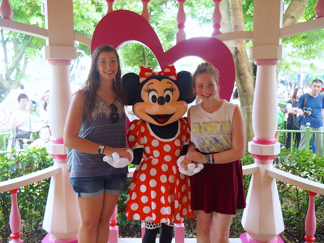 Me and my sister meeting Minnie Mouse in Fantasyland | Disneyland Hong Kong
