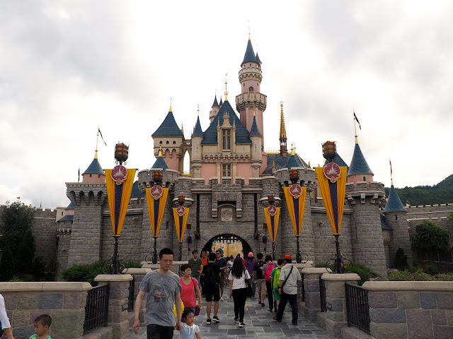 Sleeping Beauty Castle | Disneyland Hong Kong