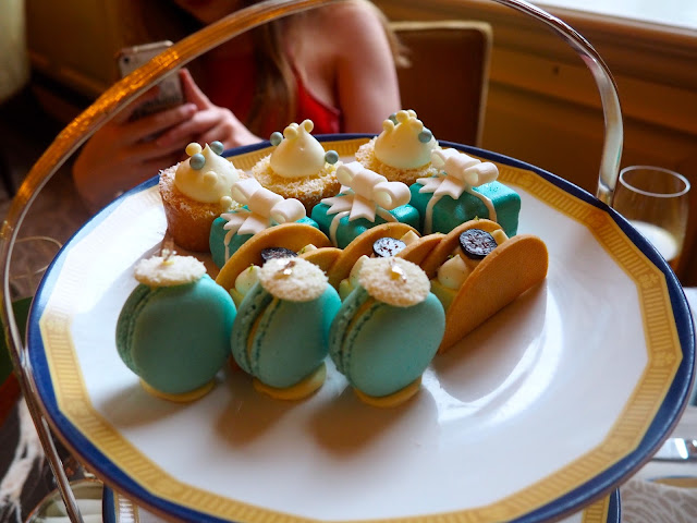 Cakes and Fancies layer of the Tiffany's Afternoon Tea at The Peninsula, Hong Kong
