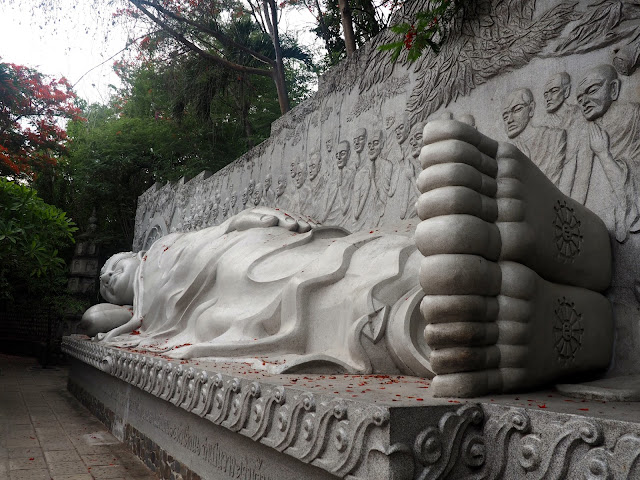 Reclining Buddha statue at Long Son pagoda, Nha Trang, Vietnam