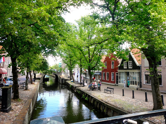 Canal and buildings in the village of Edam | Netherlands, Europe