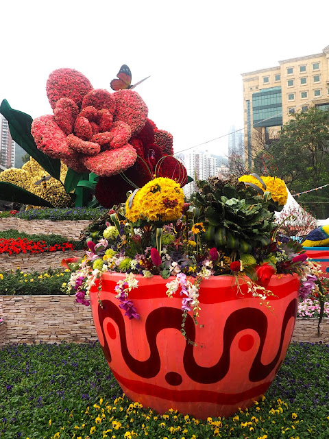 Giant roses and bees made of flowers at Hong Kong Flower Festival 2017
