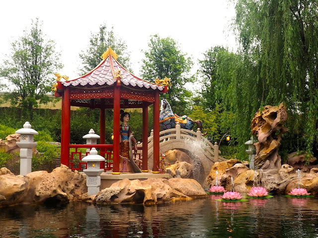 Mulan in the Voyage to the Crystal Grotto, Shanghai Disneyland, China