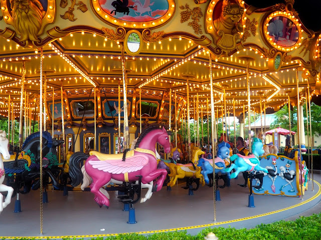 Fantasia Carousel, Shanghai Disneyland, China