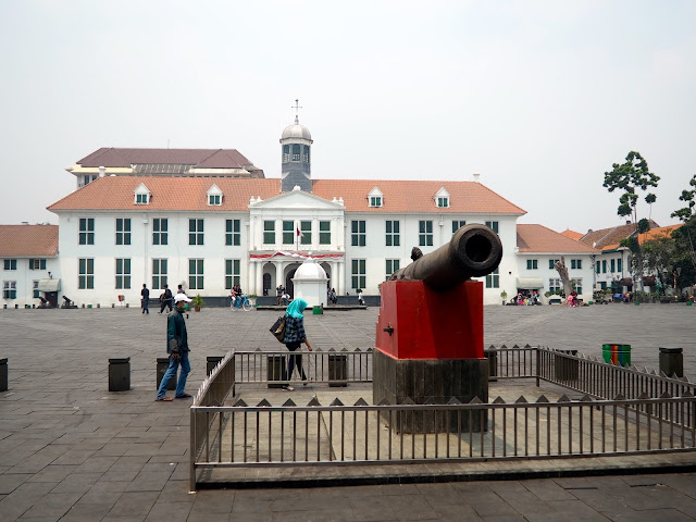 Fatahillah Square & Si Jagur fertility cannon, Little Holland Old Town, Jakarta, Indonesia