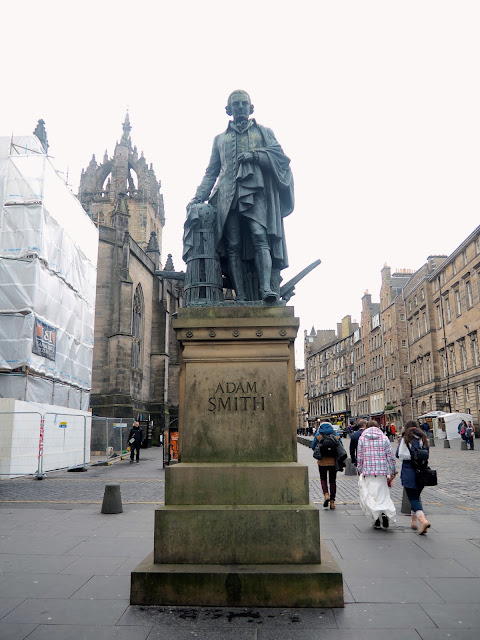 Adam Smith statue, Royal Mile, Edinburgh