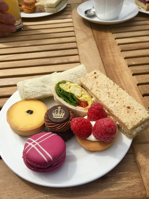 Afternoon tea at Holyrood Palace, Royal Garden Party