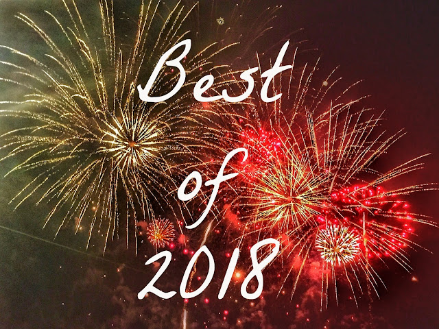 'Best of 2018' text on fireworks background