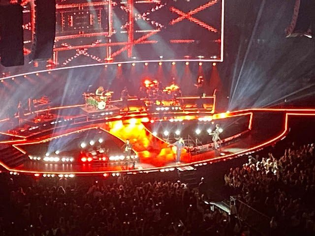 Jonas Brothers - Happiness Begins Tour - The SSE Hydro, Glasgow, UK