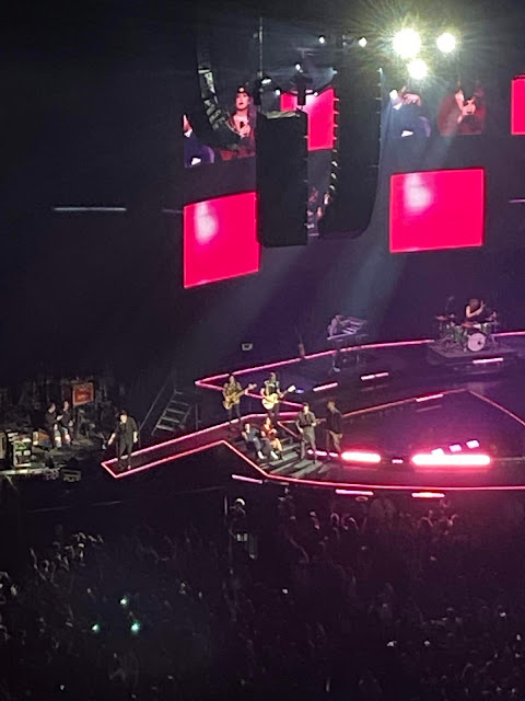 Jonas Brothers - Happiness Begins Tour - The SSE Hydro, Glasgow, UK