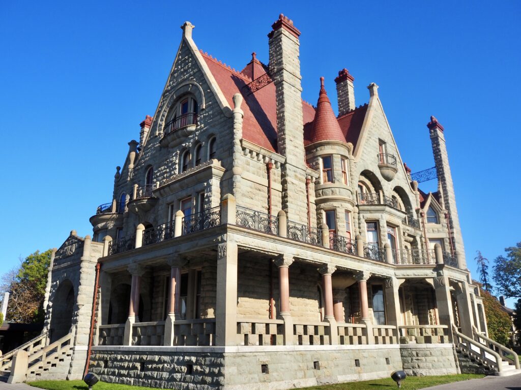 Day two of a weekend trip to Victoria - Craigdarroch Castle, the coast to Beacon Park, Breakwater Lighthouse & Fisherman's Wharf