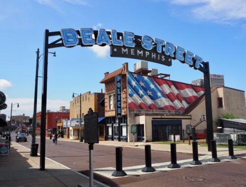 2 Days in Memphis - feature photo - Beale Street